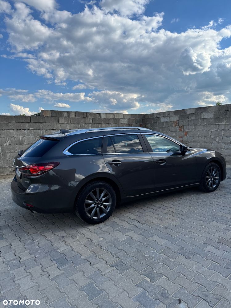 Mazda 6 - 16