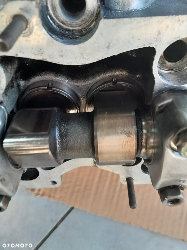 Głowica po remoncie Iveco Daily 2.8 HPI 04r - 5