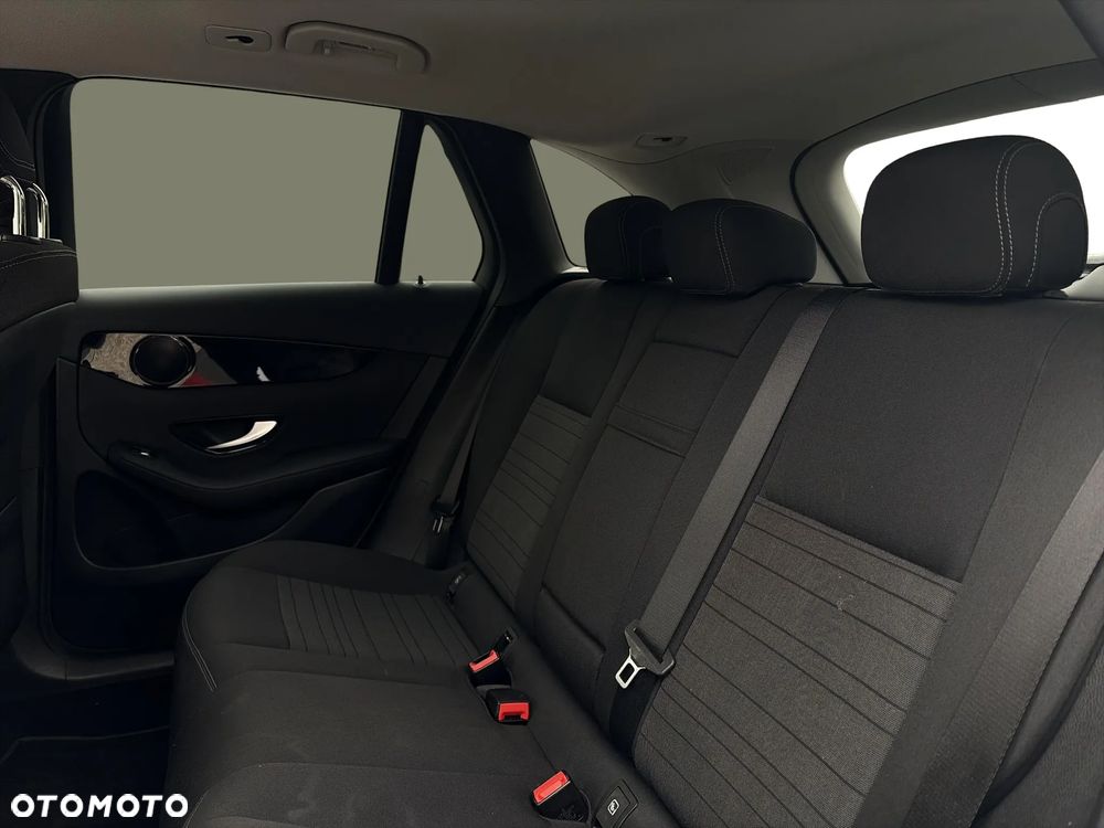 Mercedes-Benz GLC 200 d 4-Matic - 14