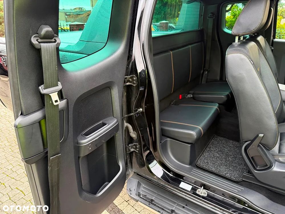 Ford Ranger 2.0 EcoBlue 4x4 DC Wildtrak - 29