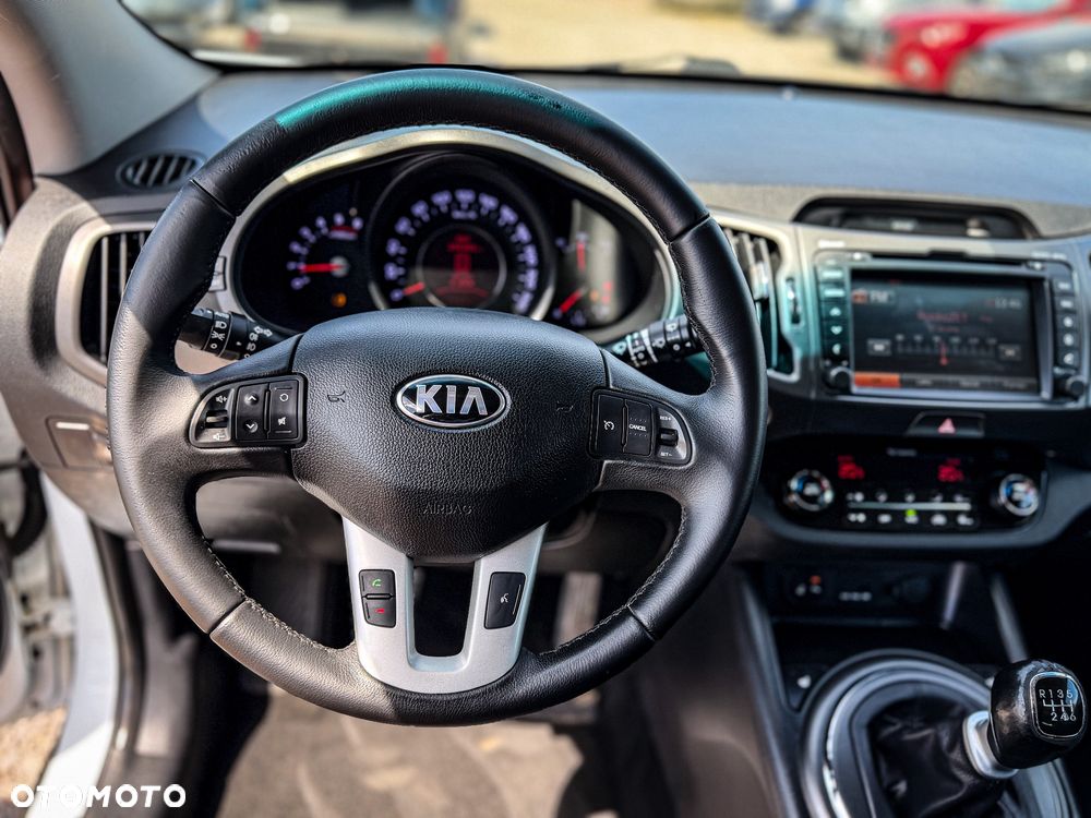 Kia Sportage 2.0 CRDI 4WD Spirit - 30