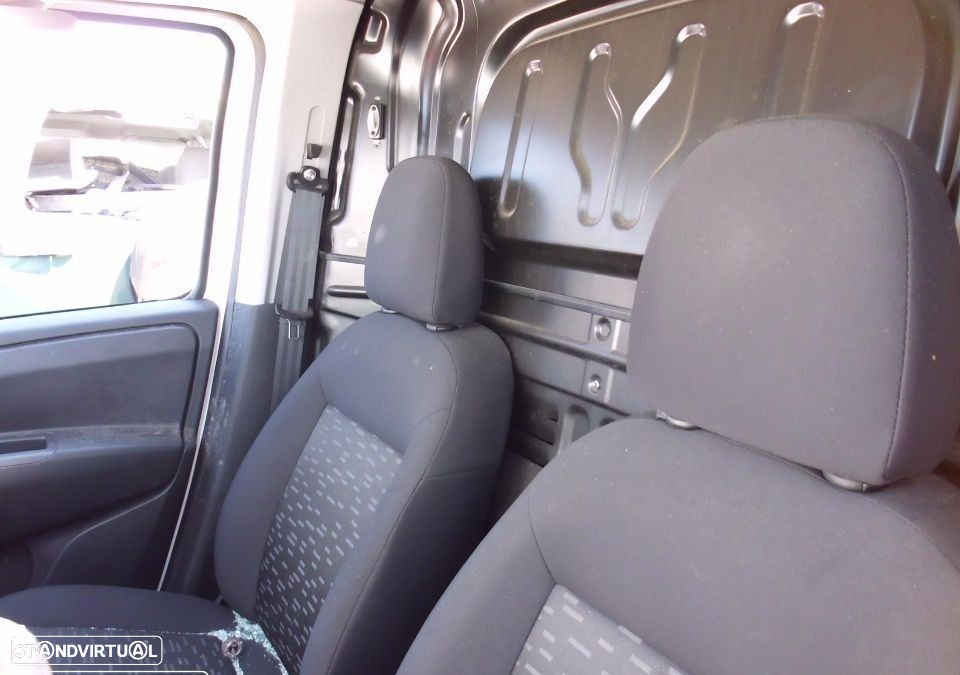 Peças Opel Combo (X12) 2012 a 2016 - 8