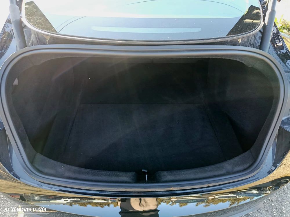 Tesla Model 3 Tração Traseira Standard - 11