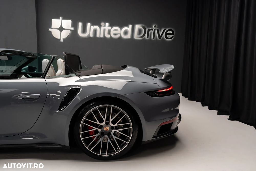 Porsche 911 Turbo PDK - 24