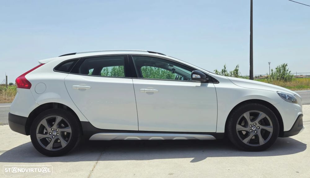 Volvo V40 Cross Country 1.6 D2 Momentum - 6