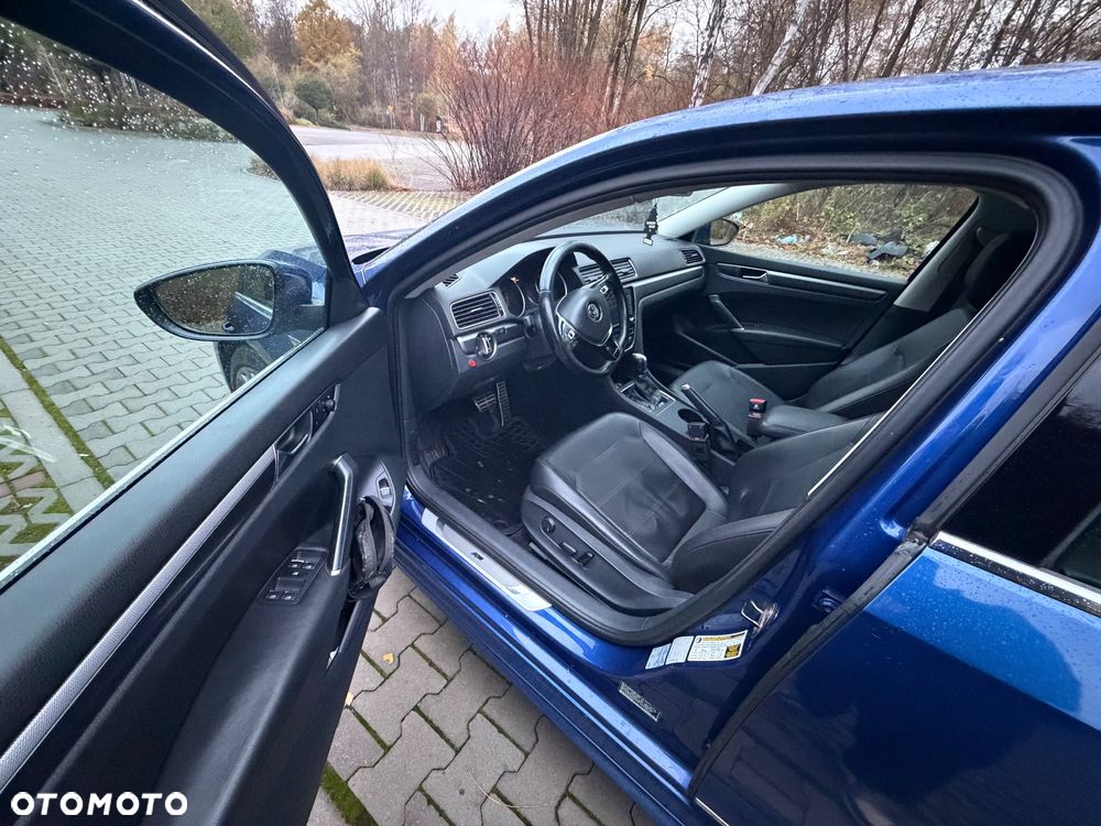 Volkswagen Passat 1.8 TSI (BlueMotion Technology) DSG Highline - 9