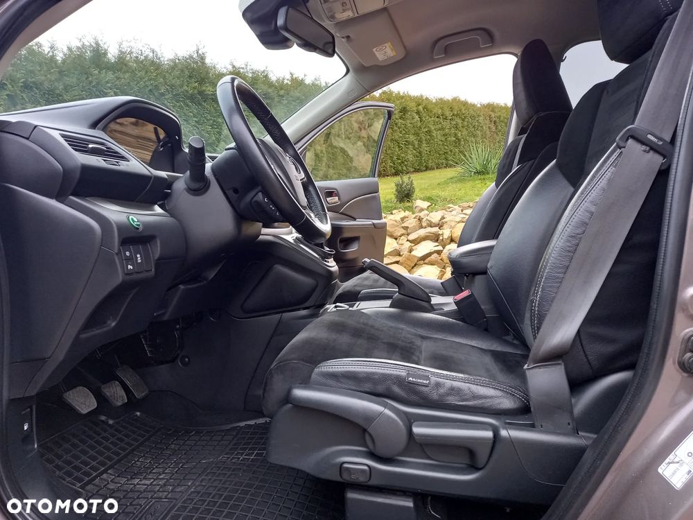 Honda CR-V 2.0i-VTEC 4WD Lifestyle Plus - 29