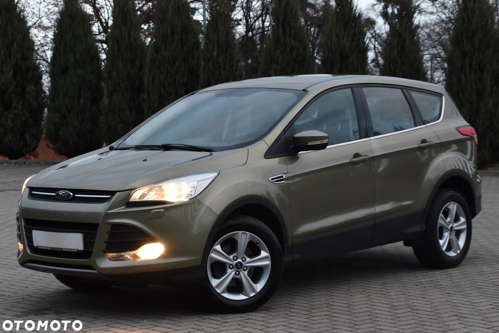 Ford Kuga - 2