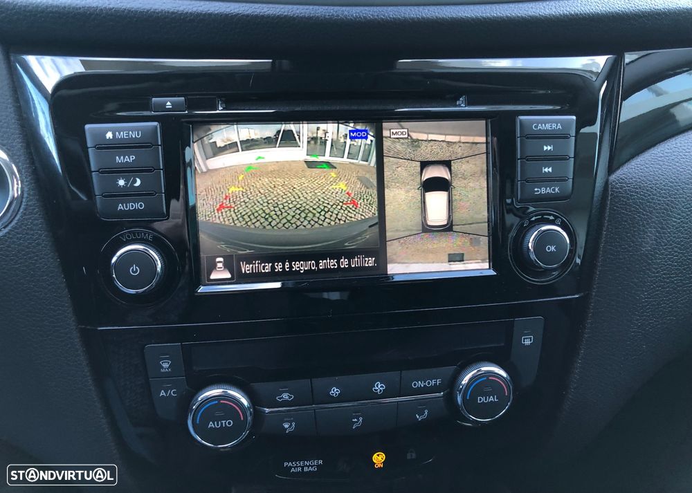 Nissan Qashqai 1.5 dCi N-Connecta DCT - 19