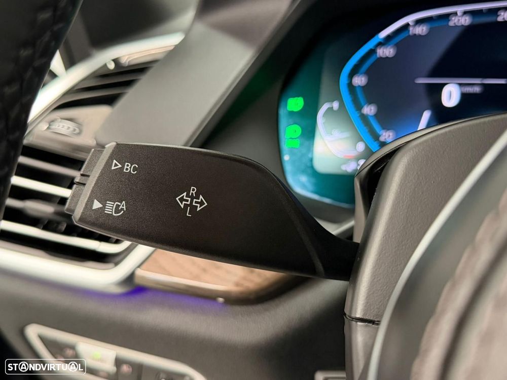 BMW X5 45 e xDrive Pack M - 24