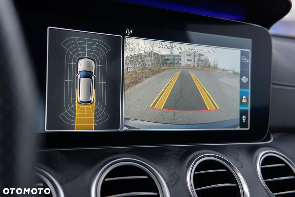 Mercedes-Benz Klasa E 220 d 4Matic 9G-TRONIC AMG Line - 19