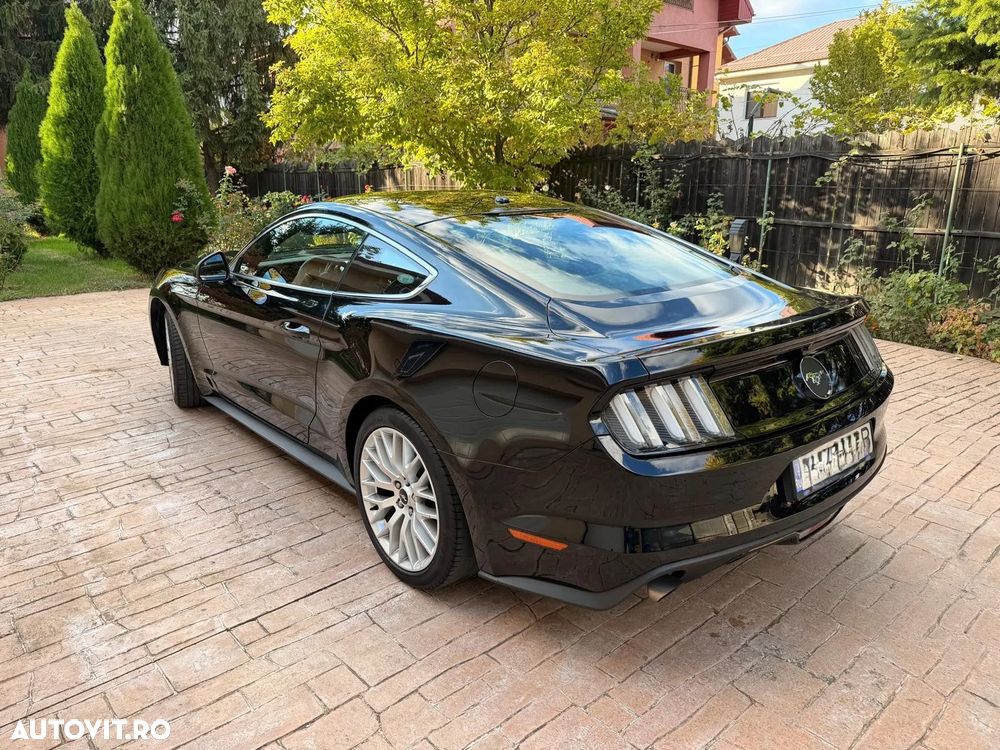 Ford Mustang 2.3 EcoBoost - 8