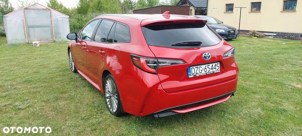 Toyota Corolla 2.0 Hybrid Executive - 14