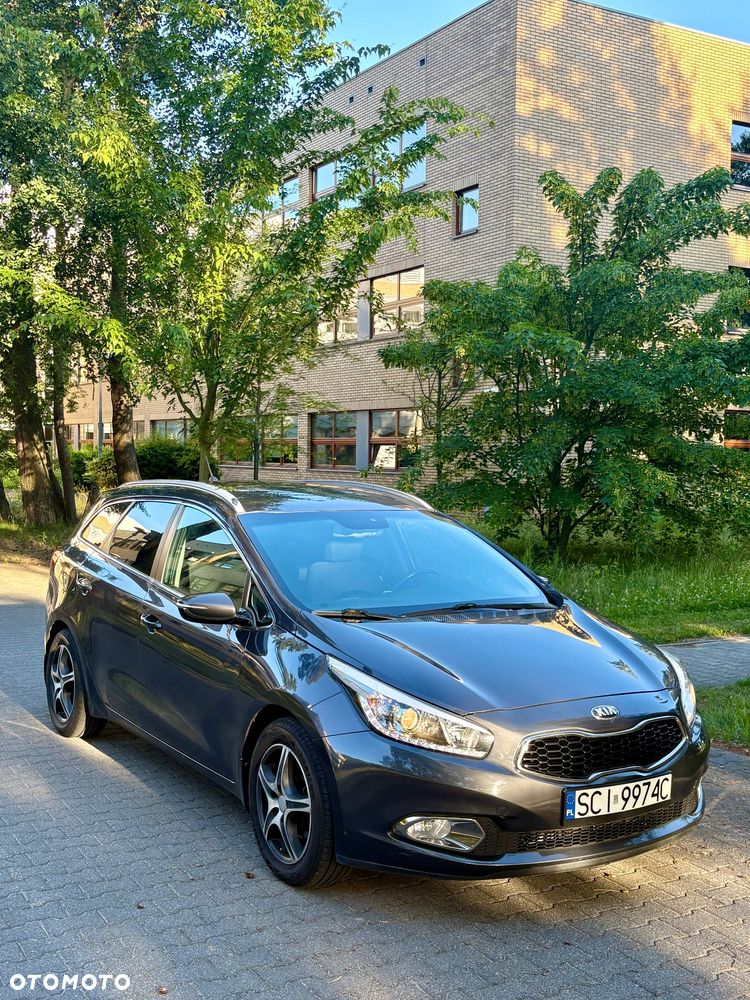 Kia Ceed 1.6 GDI Business Line - 1