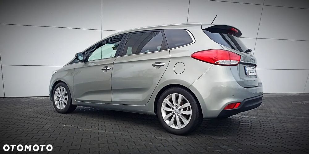 Kia Carens 1.7 CRDi Edition 7 - 8