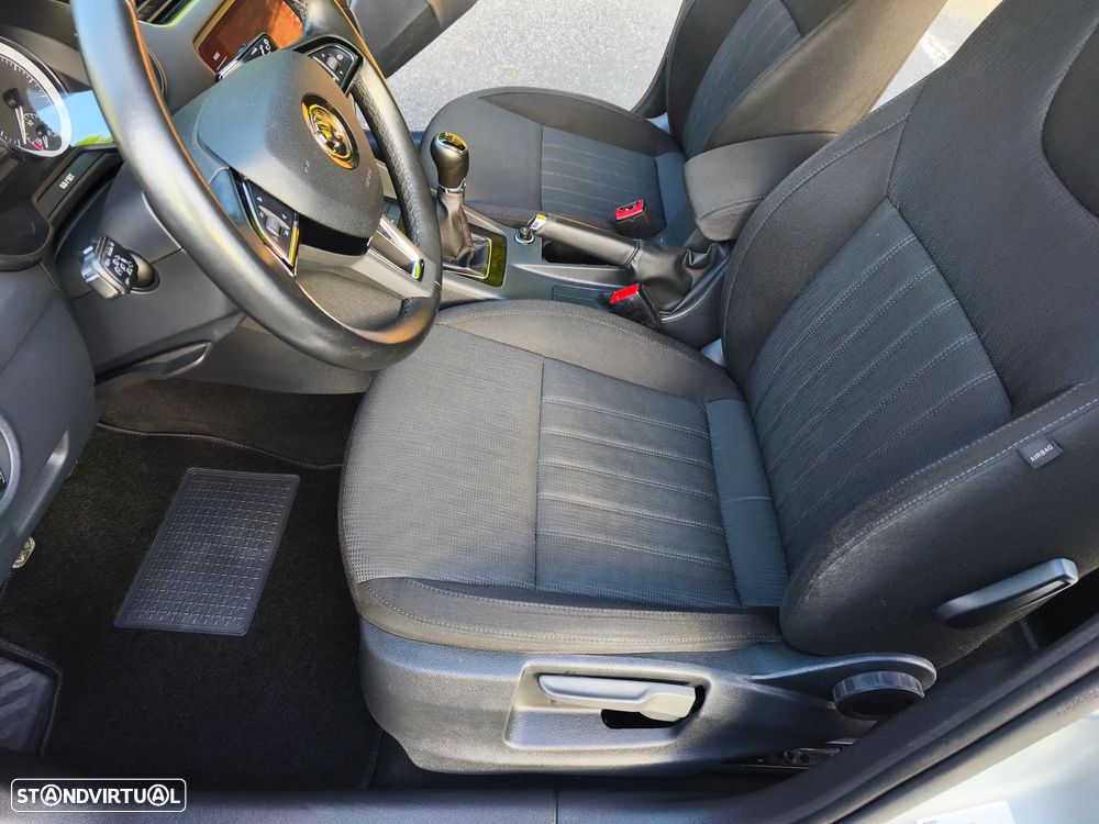 Skoda Octavia 1.6 TDI Style - 19