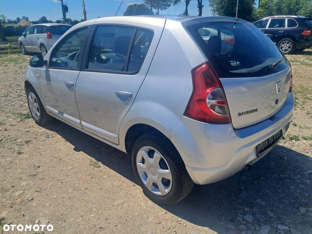 Dacia Sandero - 7