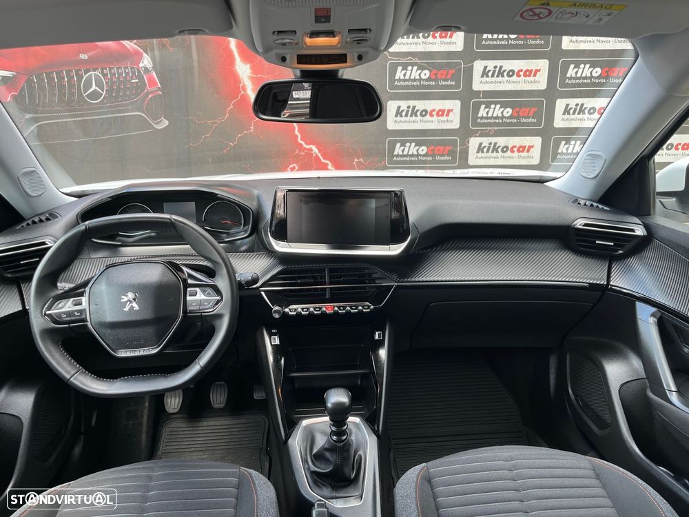 Peugeot 2008 1.2 PureTech Active Pack - 30
