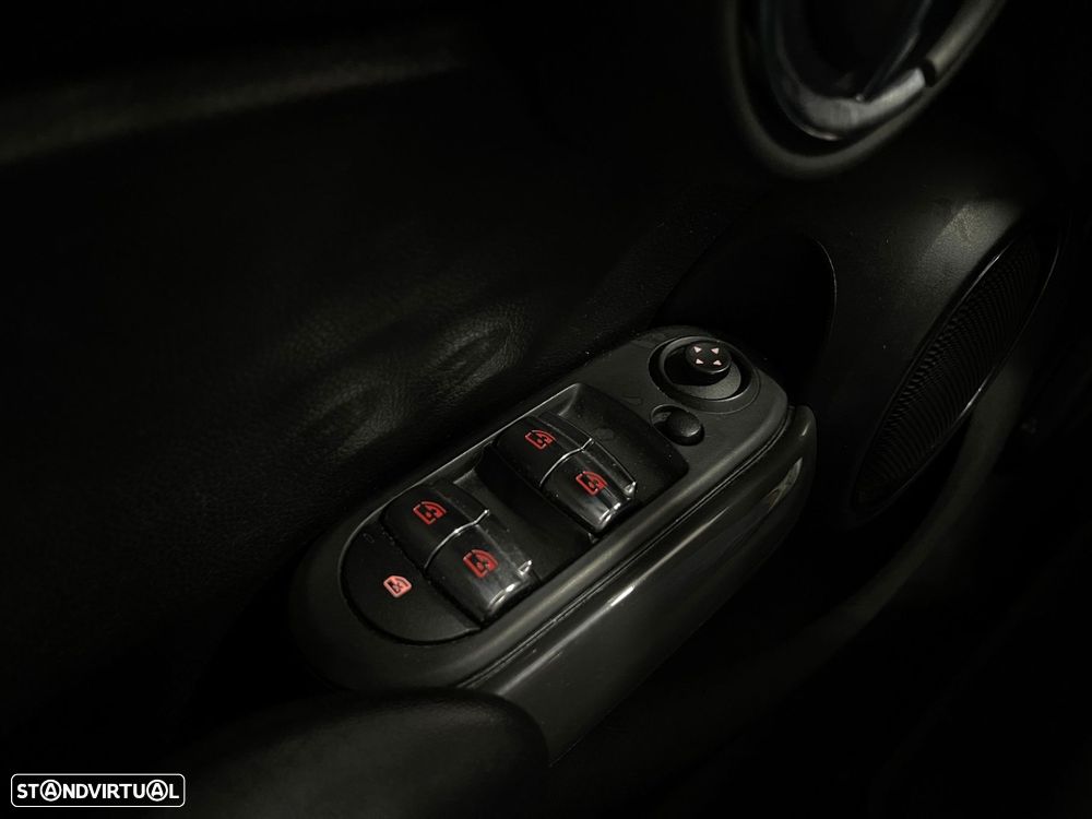 MINI 5 Portas One D - 36