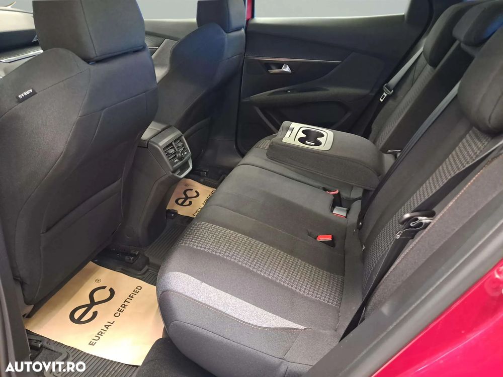 Peugeot 3008 1.2 PureTech 130 EAT8 Active Pack - 12