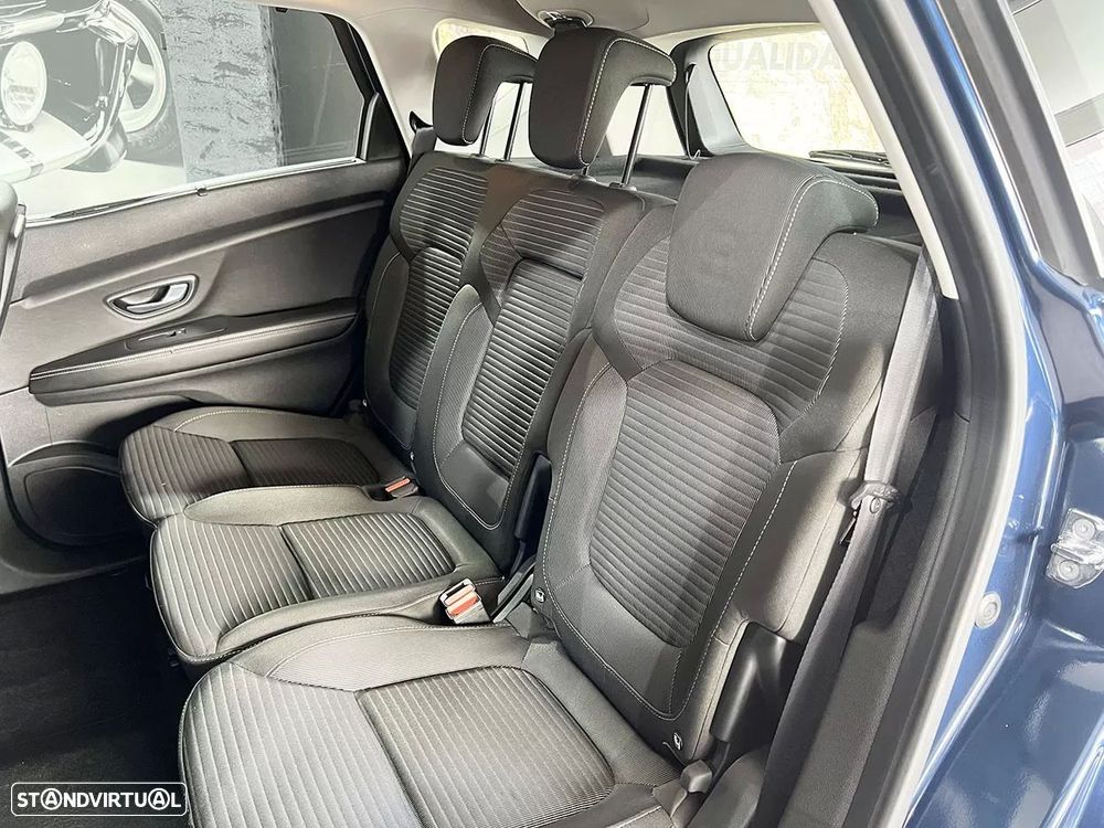 Renault Scénic 1.5 dCi Exclusive SS - 24