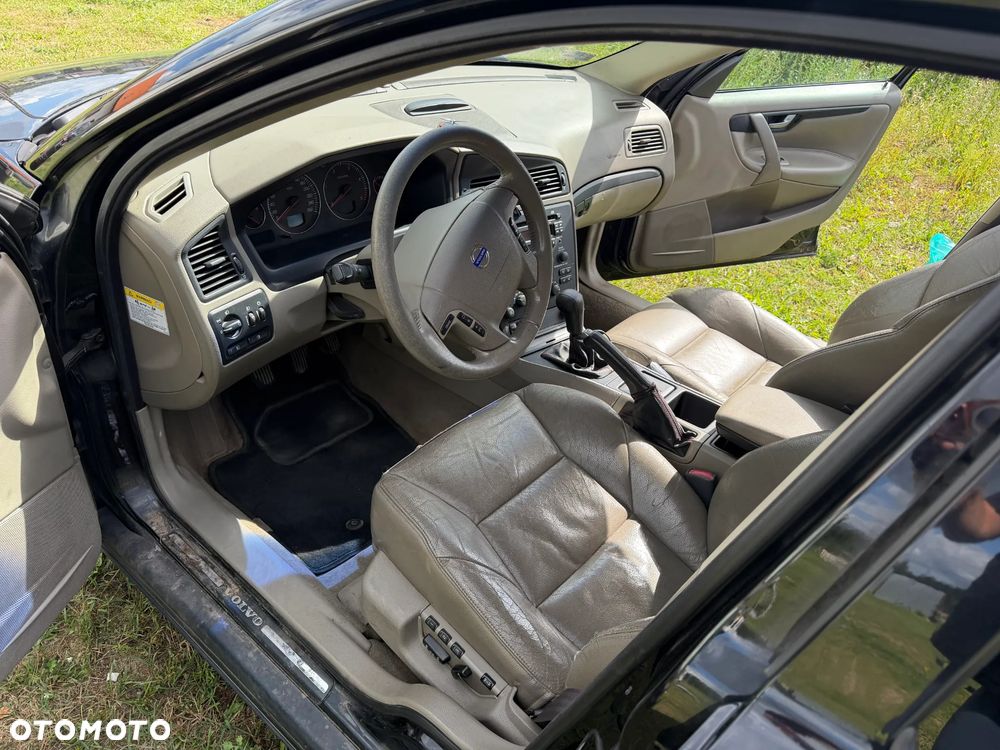 Volvo V70 2.4D5 - 12