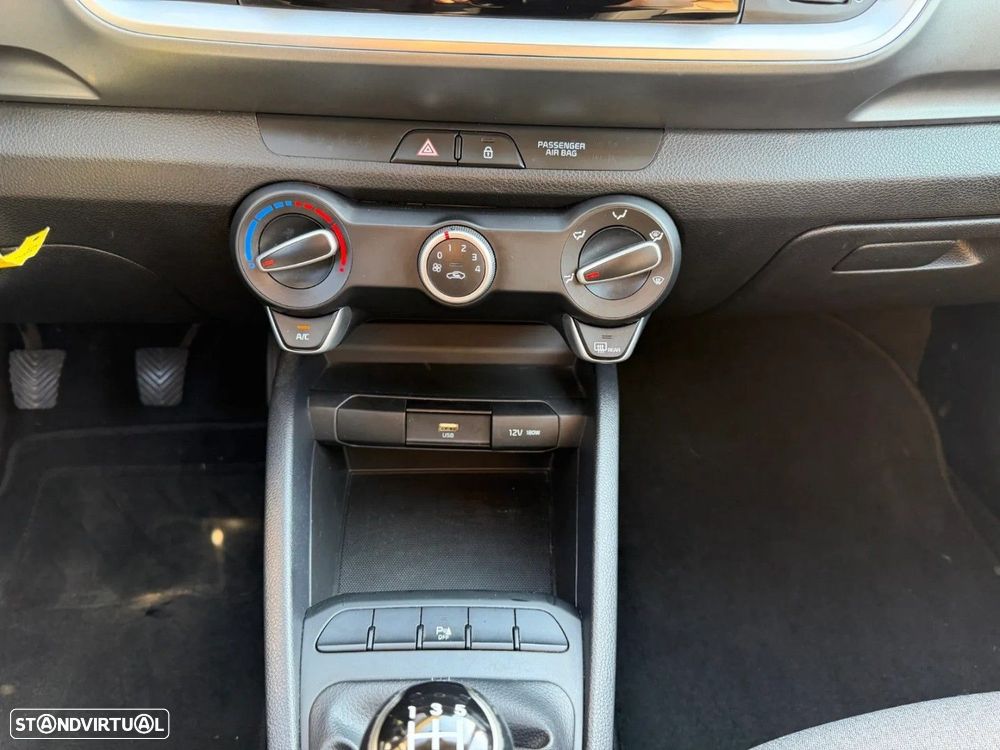 Kia Stonic 1.2 Dynamic - 21