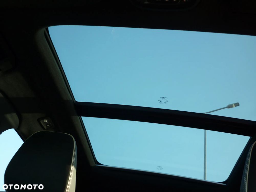 Volvo XC 40 T5 AWD Geartronic R-Design - 11