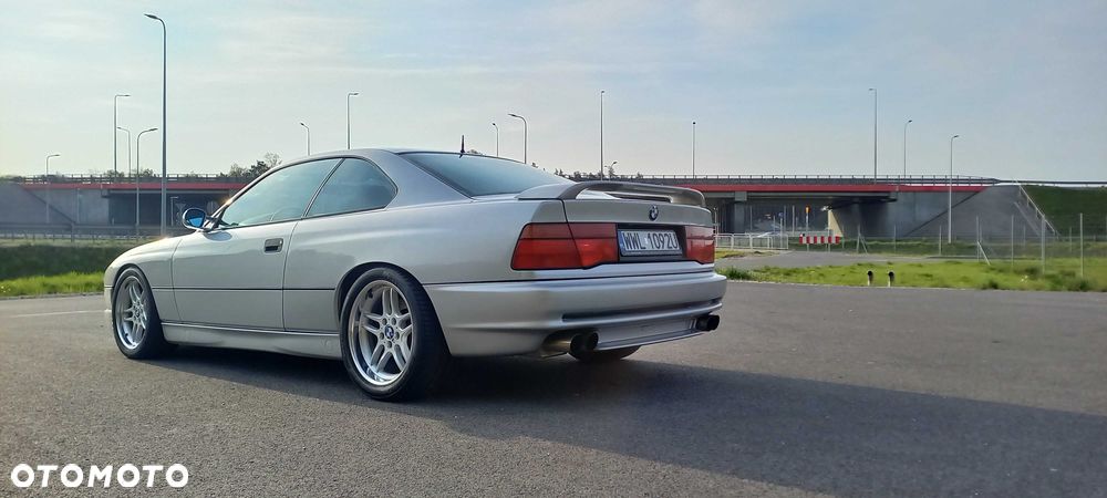 BMW Seria 8 - 3