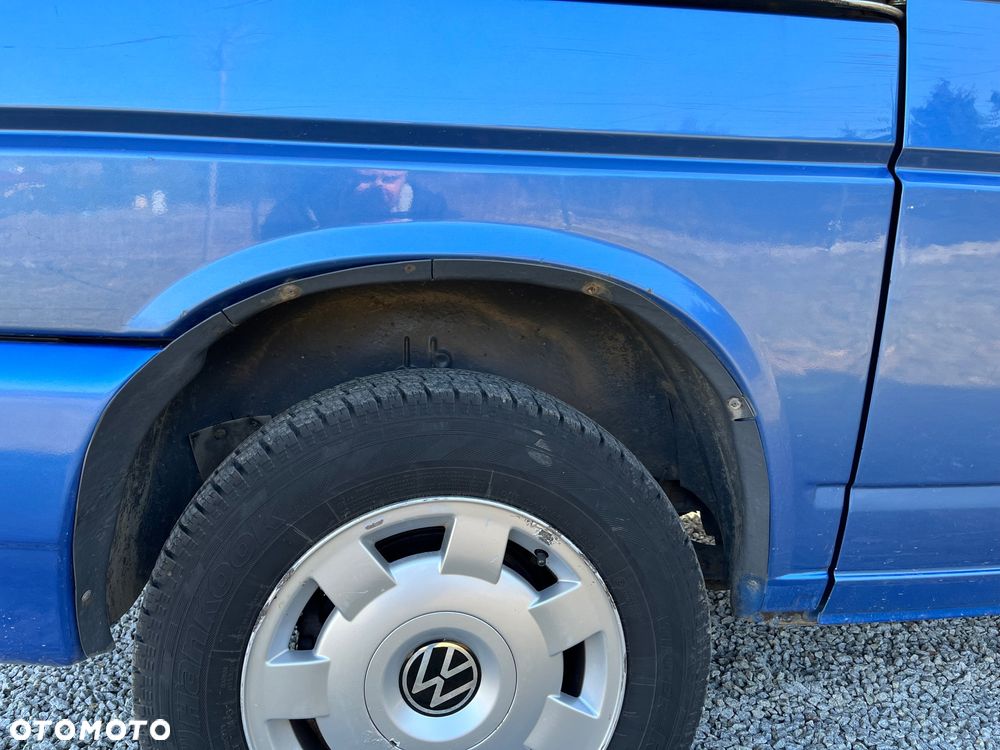 Volkswagen Multivan - 15
