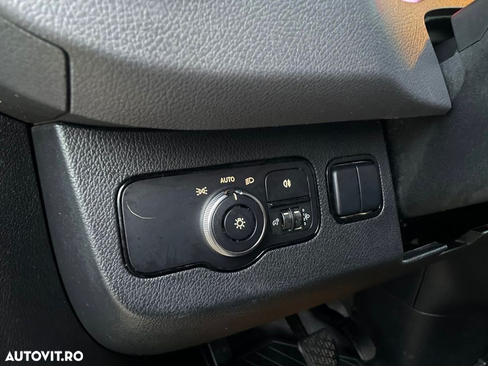Mercedes-Benz Sprinter BASCULABIL AXA DUBLA SPATE Bena 3.8 m - 28