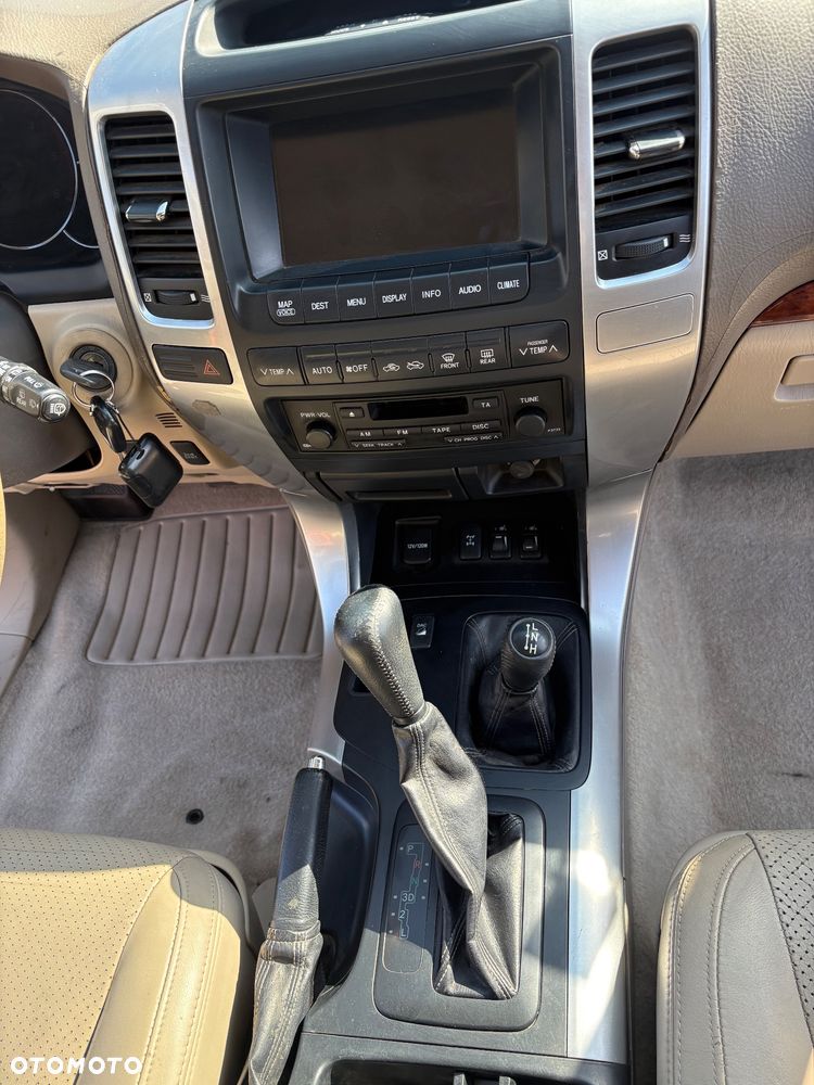 Toyota Land Cruiser 3.0 D Sol Navi - 12