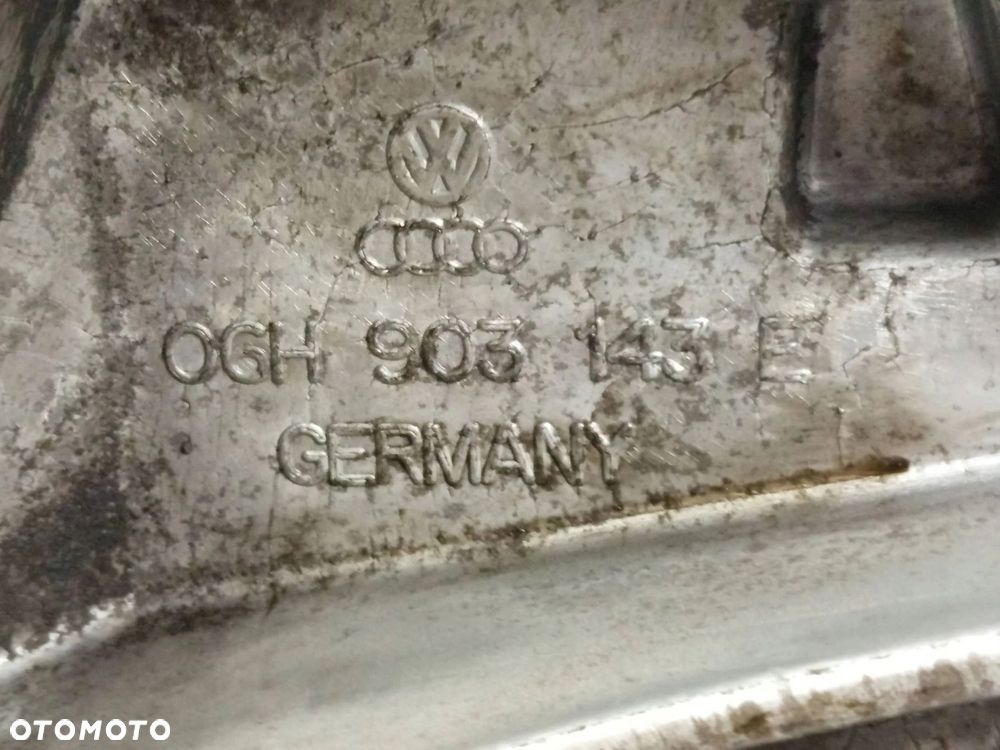 Podstawa filtra oleju VW Seat Skoda Audi A4 1.8 2.0 TSI TFSI CDN 06H903143H - 8
