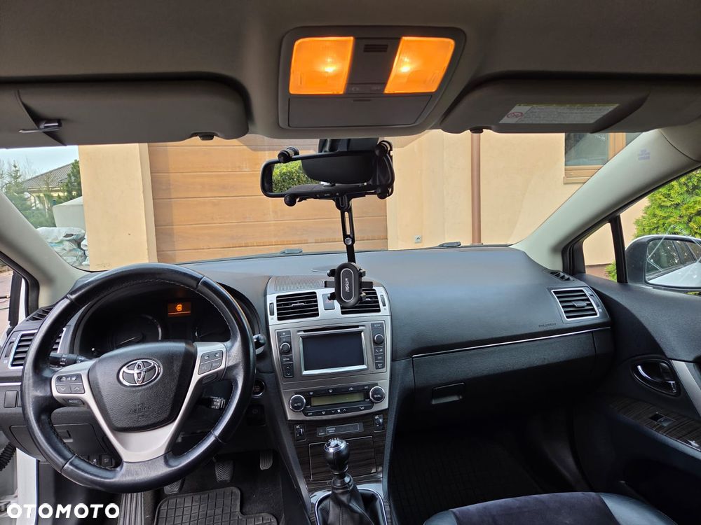 Toyota Avensis 2.2 D-CAT Prestige - 40