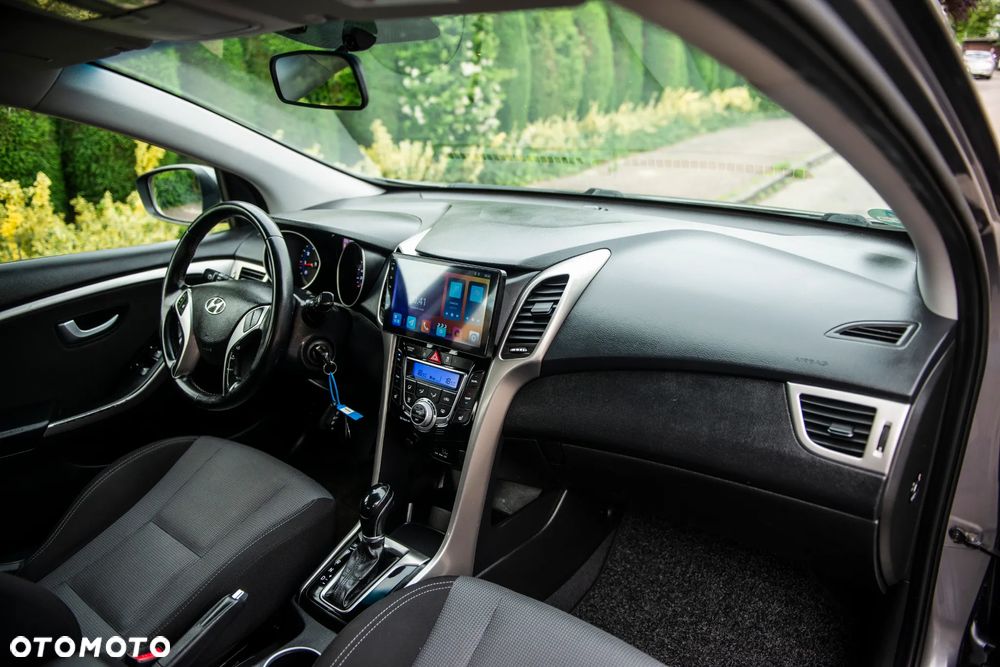 Hyundai i30 1.6 GDI Premium - 39