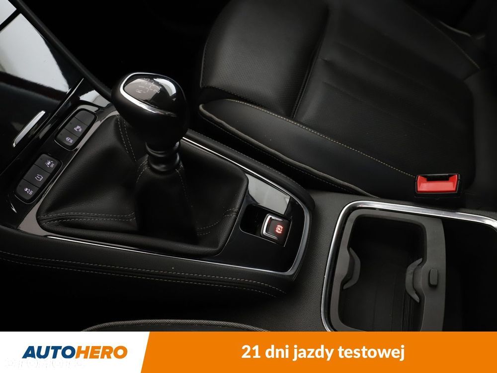 Opel Grandland X 1.2 T Enjoy S&S - 26