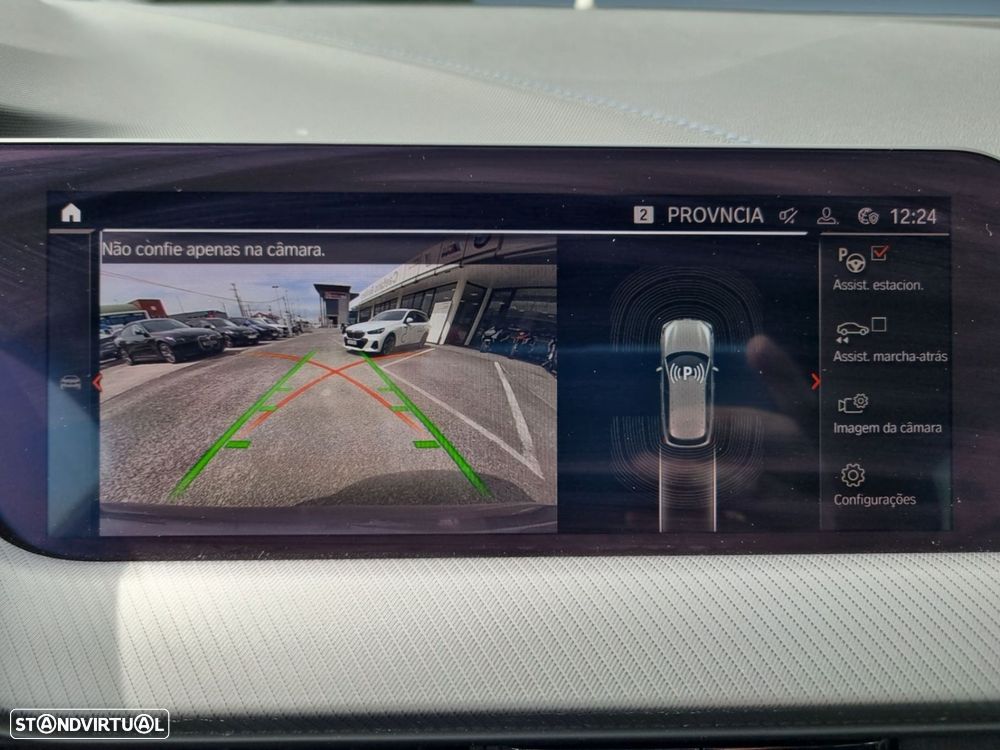 BMW 116 d Pack Desportivo M Auto - 17