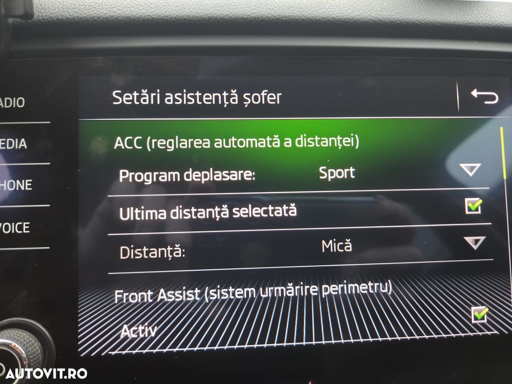 Skoda Octavia Combi Diesel 1.6 TDI DSG Style - 14