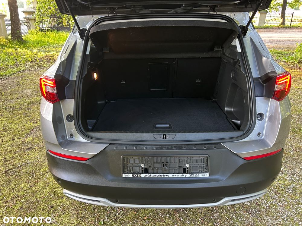 Opel Grandland X 1.5 D Start/Stop Business Elegance - 19