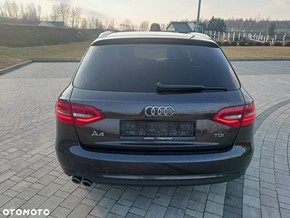 Audi A4 Avant 2.0 TDI - 12