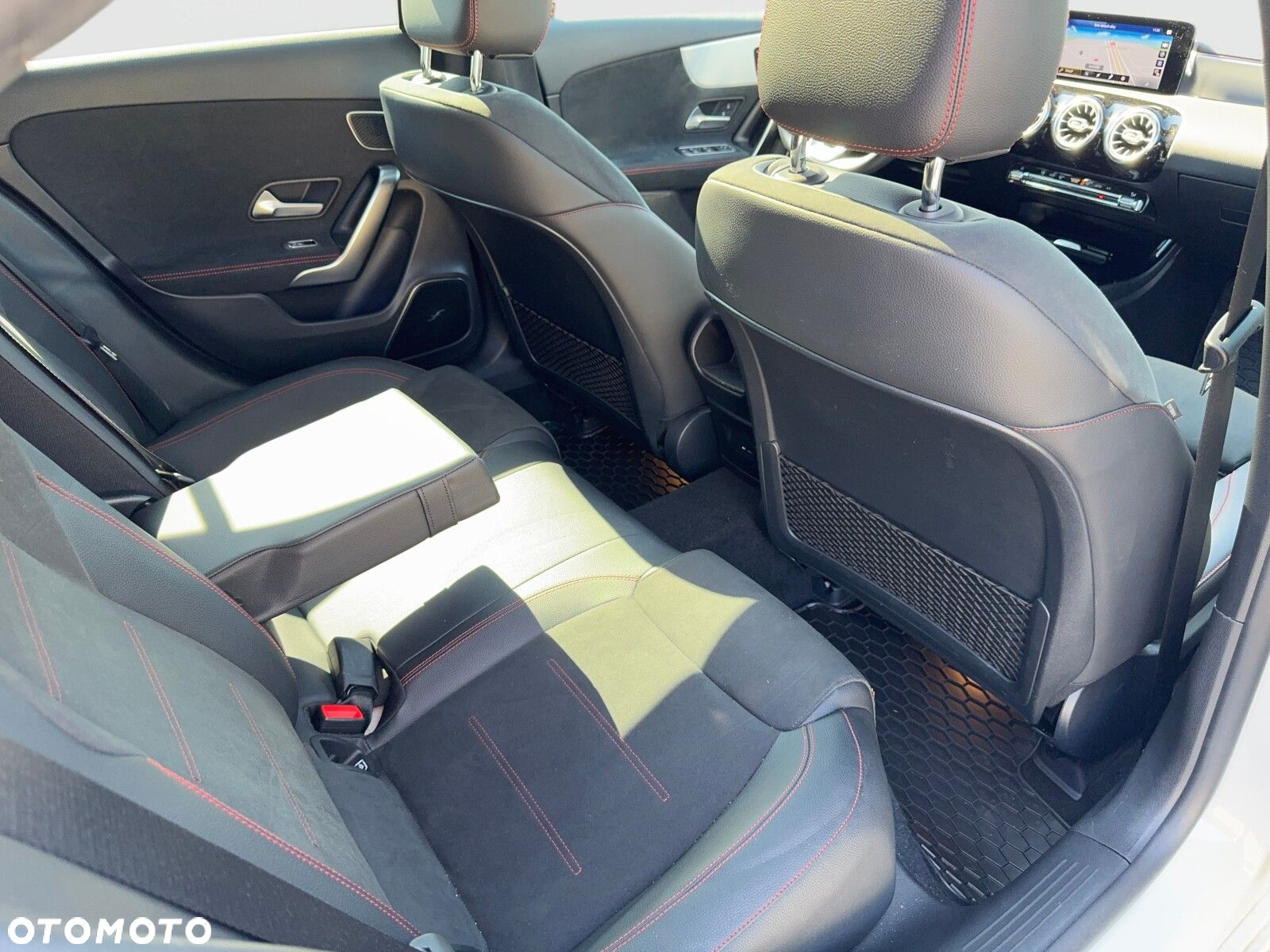 Mercedes-Benz Klasa A 250 AMG Line 7G-DCT - 21