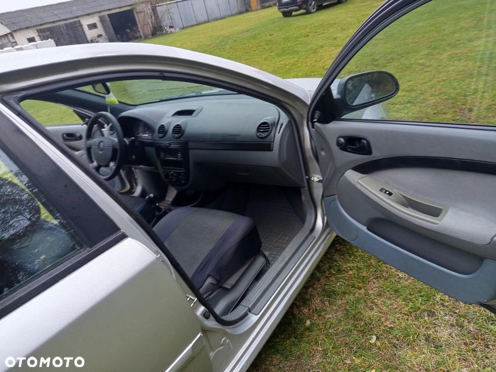 Chevrolet Lacetti - 14