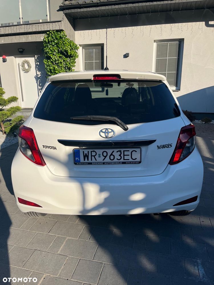Toyota Yaris 1.33 Premium - 5