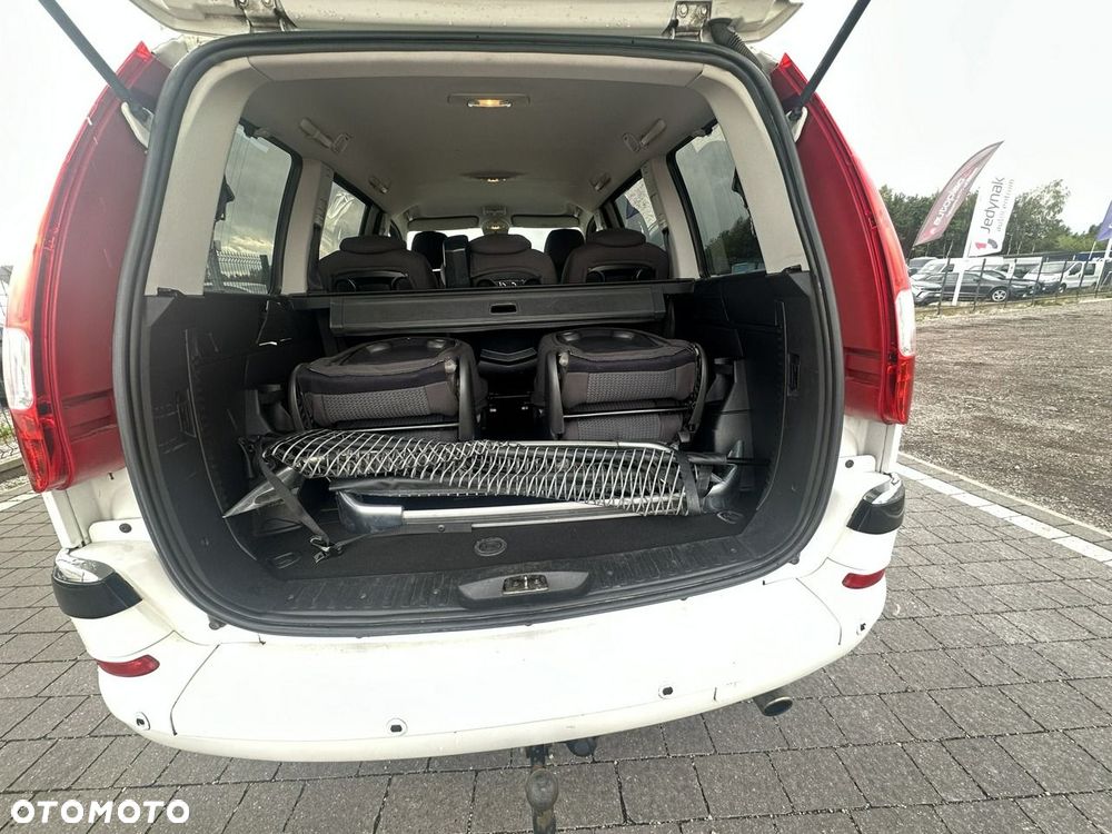 Citroën C8 - 13