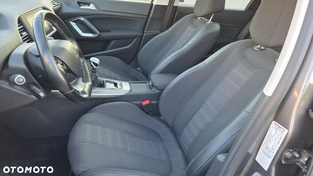 Peugeot 308 BlueHDi 130 Stop & Start Allure - 17