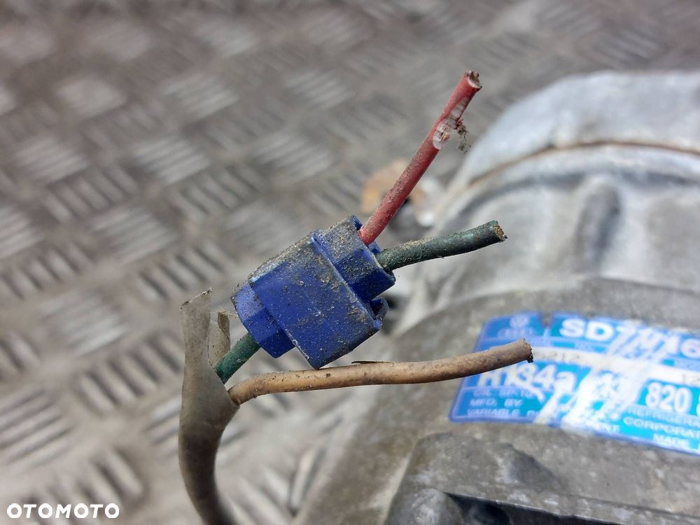 SPRĘŻARKA KOMPRESOR KLIMATYZACJI OCTAVIA I 1.6 8V 1J0820803L ID: 238274 - 3