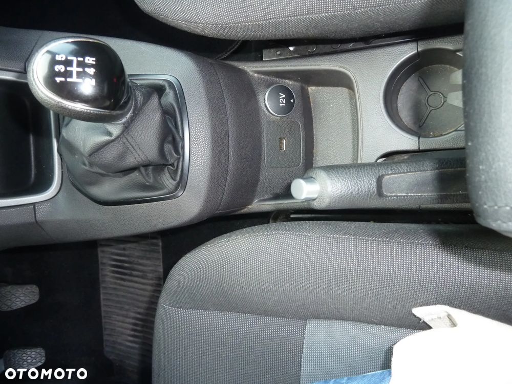 Ford Fiesta 1.25 SYNC Edition - 13