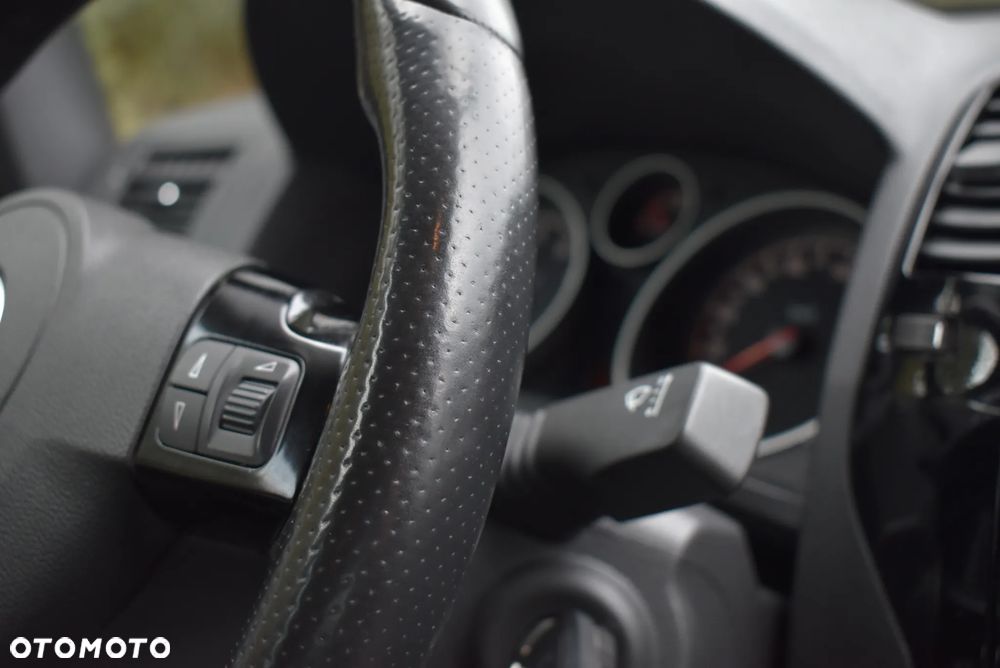 Opel Zafira 1.8 Sport - 33