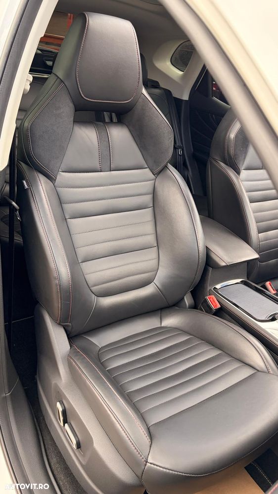 MG EHS Luxury - 12