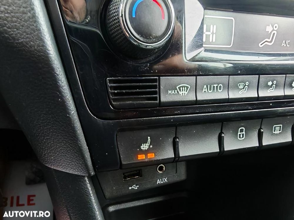 Skoda RAPID 1.6 TDI Ambition - 15